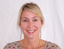 Jennifer Bates